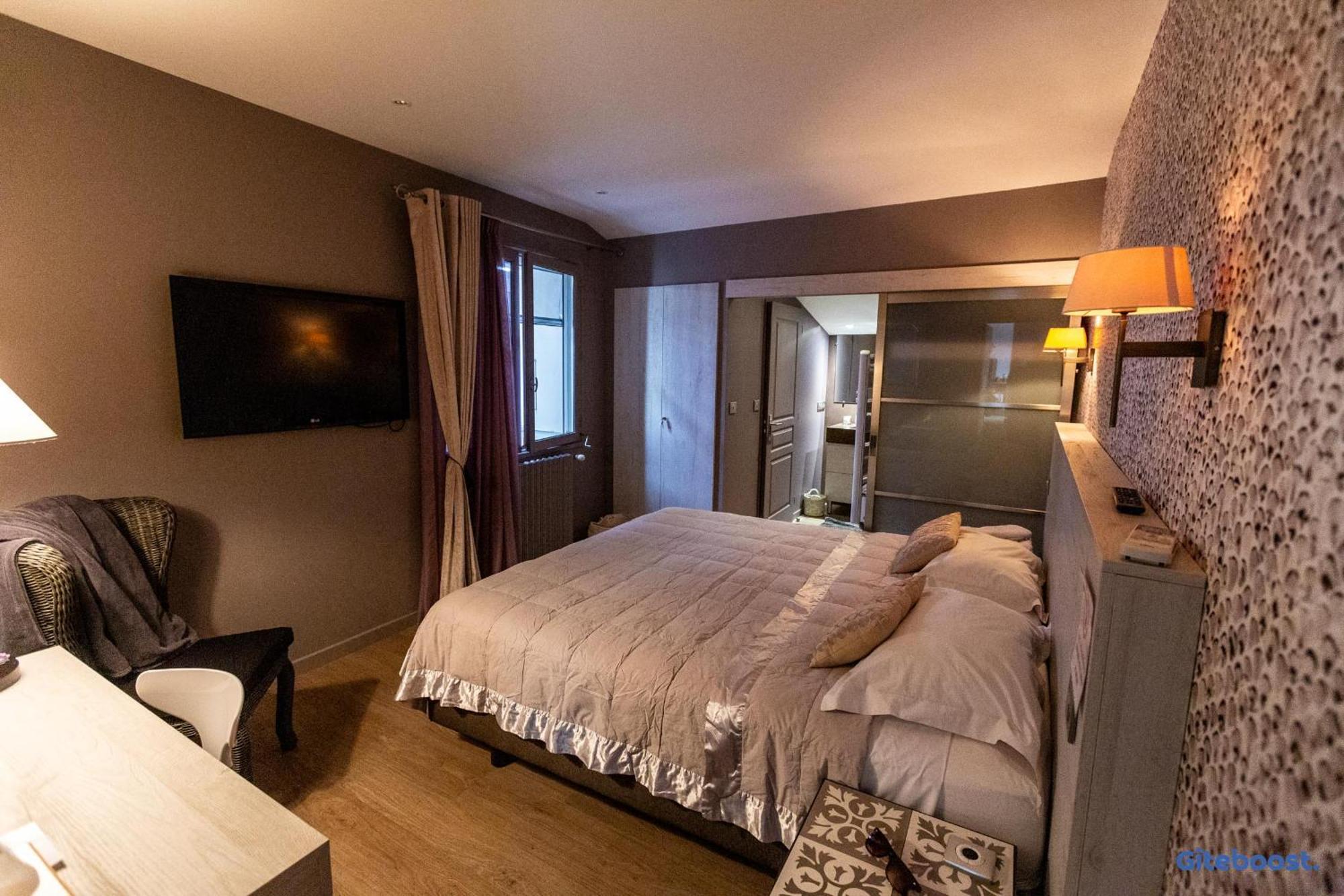 Guest house Le Val Des Sens Chatte