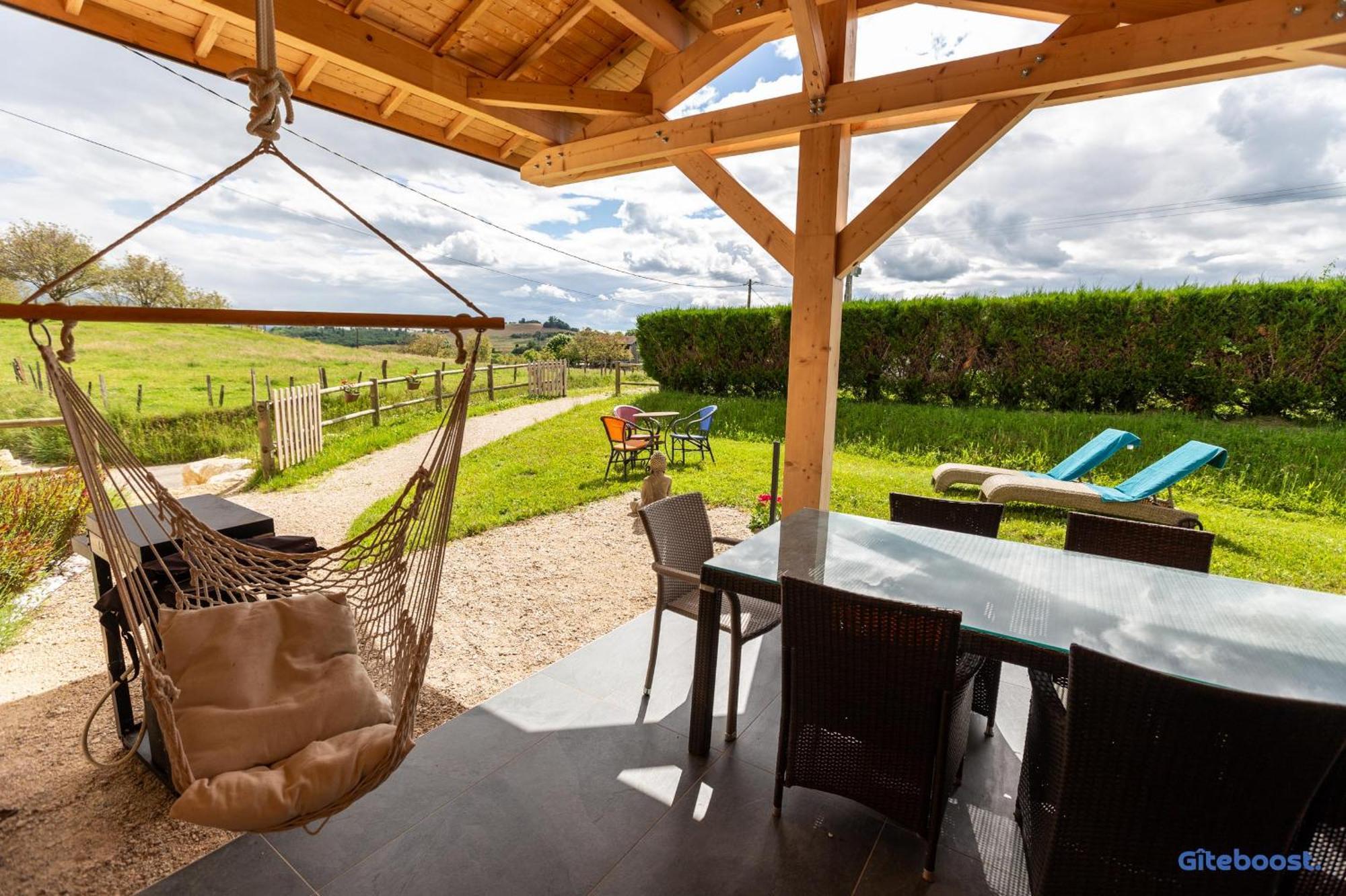 Guest house Le Val Des Sens Chatte