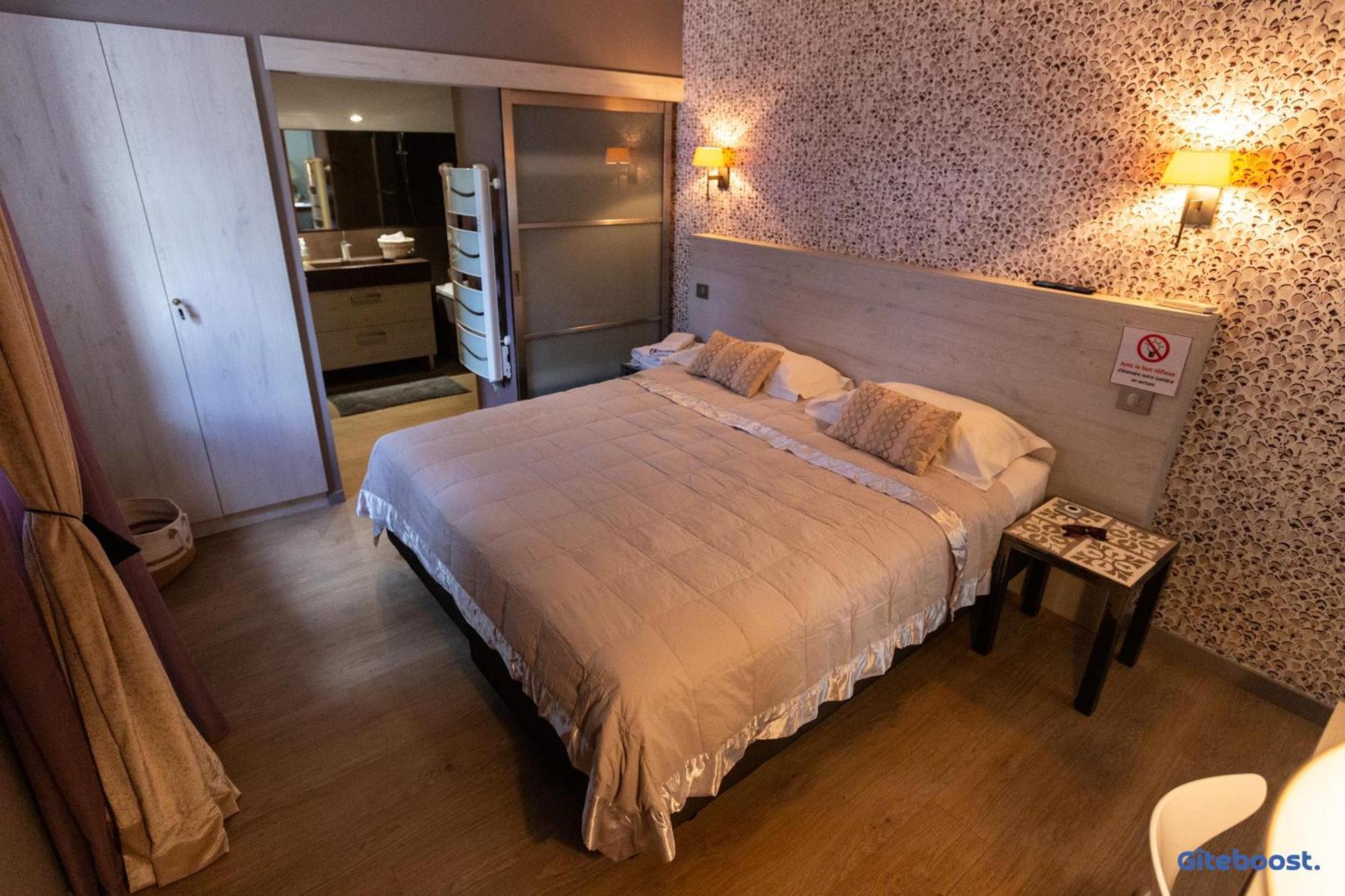 Guest house Le Val Des Sens