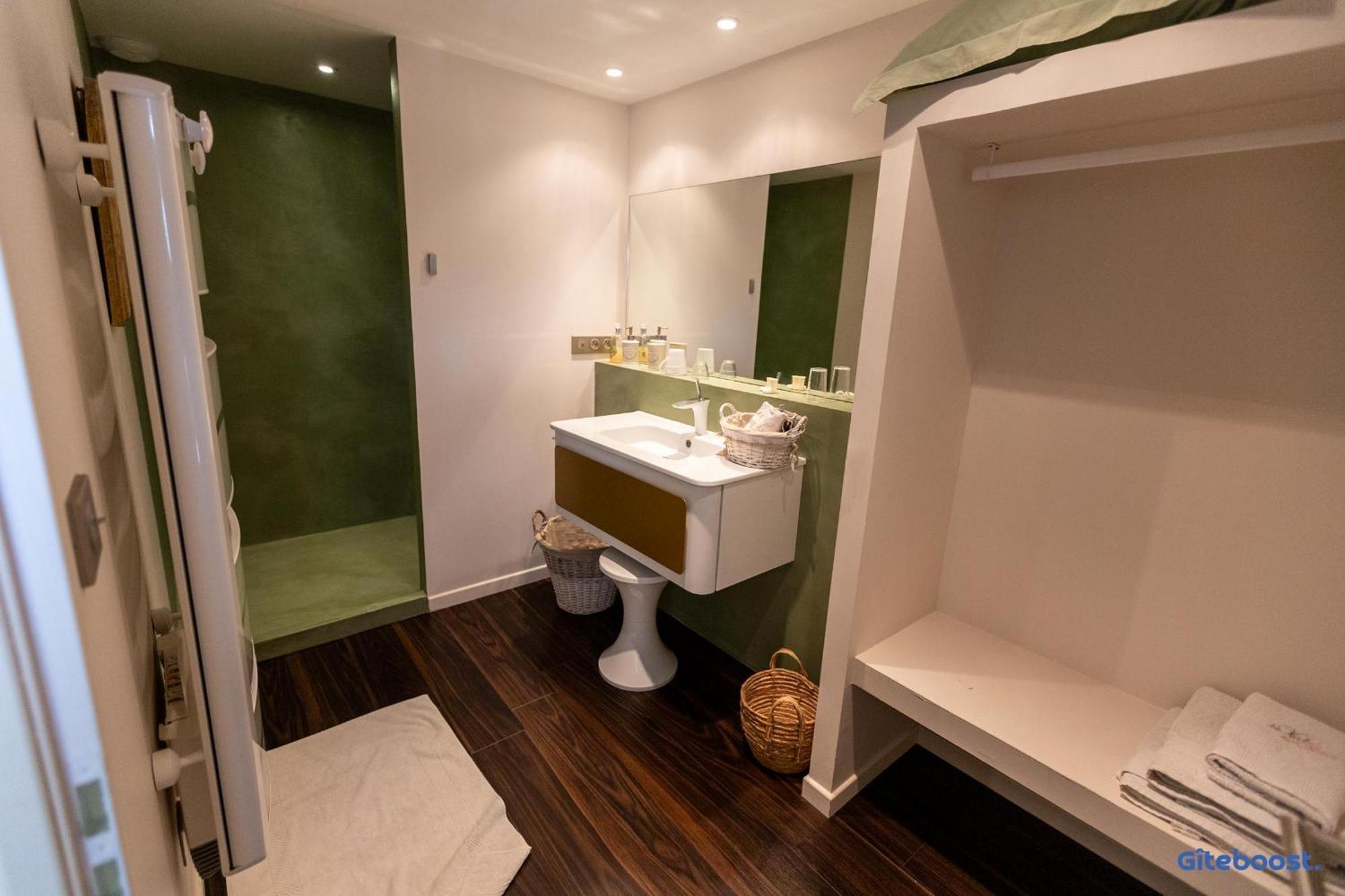 Le Val Des Sens Guest house 3*